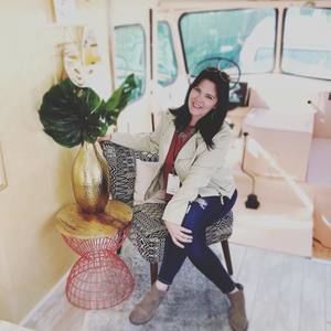 Meet your Posher, Lara